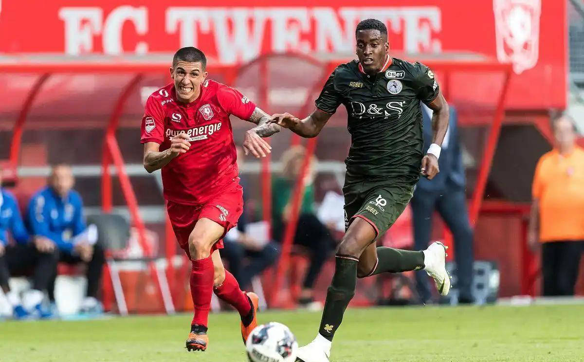 的双重亮眼 的双重亮眼