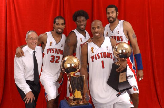 重启的背景 重启的背景