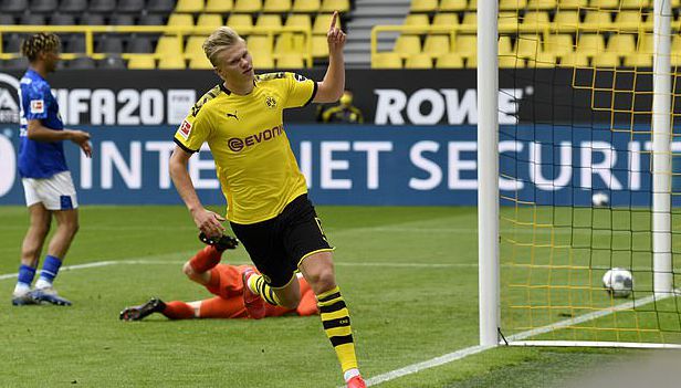 在更早时刻 在更早时刻